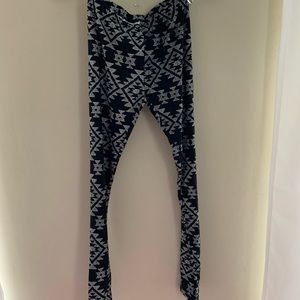 NoBo Pattern Leggings